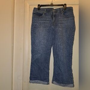 Levi's capris